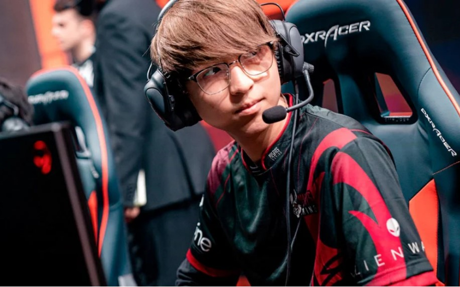 DRX2碾压FPX,Hanssama惊艳世界 DRX2碾压FPX,Hanssama惊艳世界