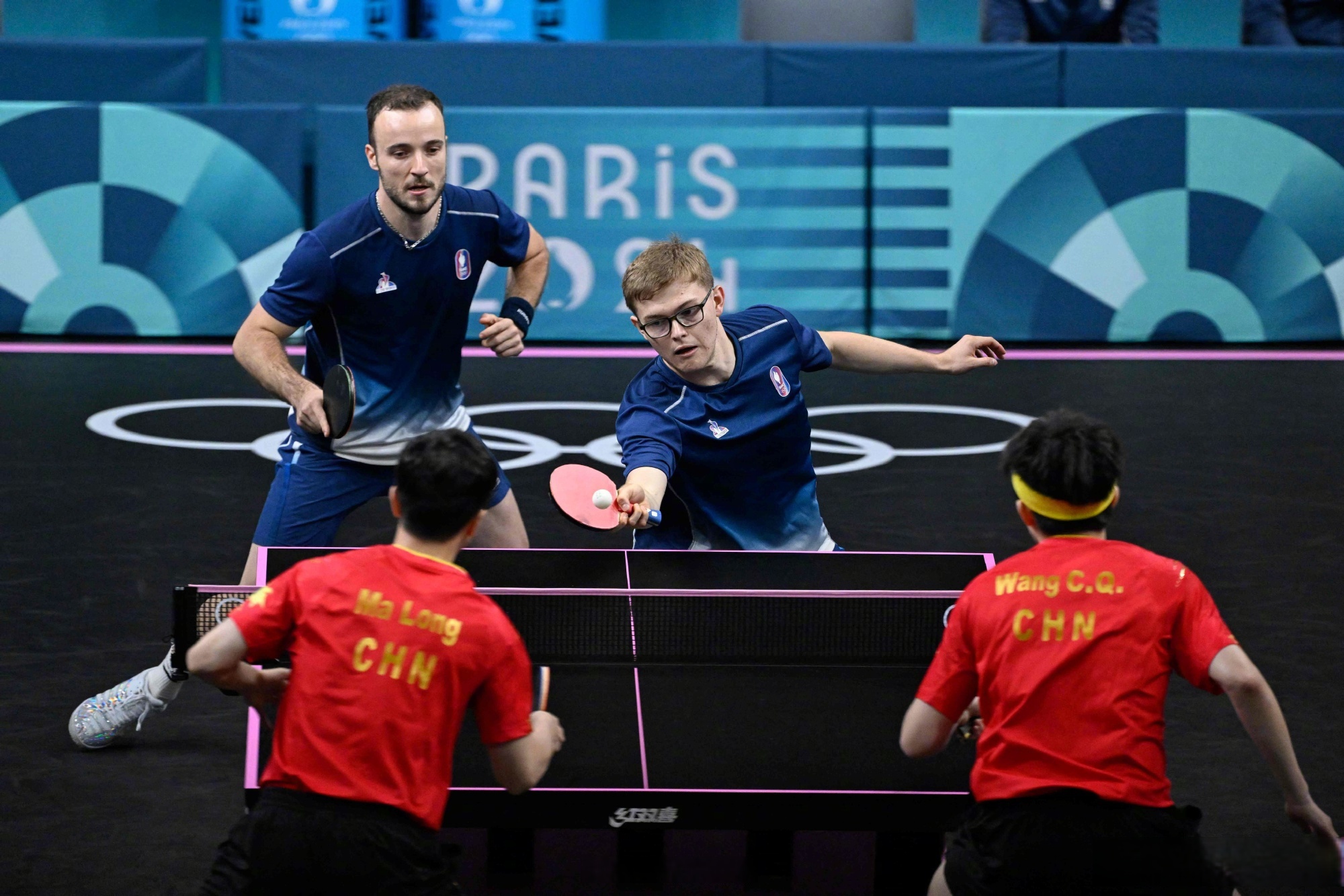 法国队鏖战韩国队，马龙点燃赛场