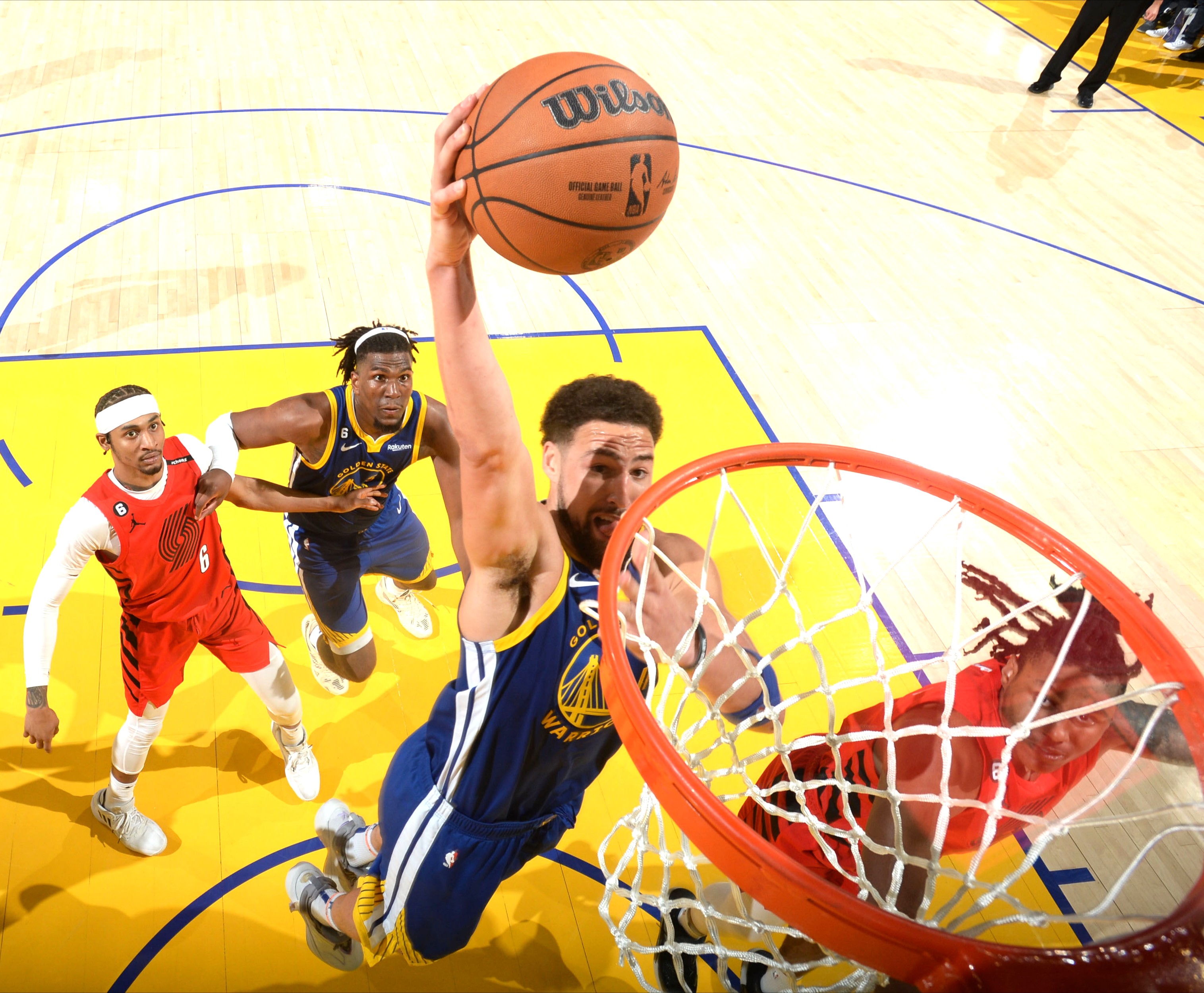 日本队完胜法国队，波尔状态火热