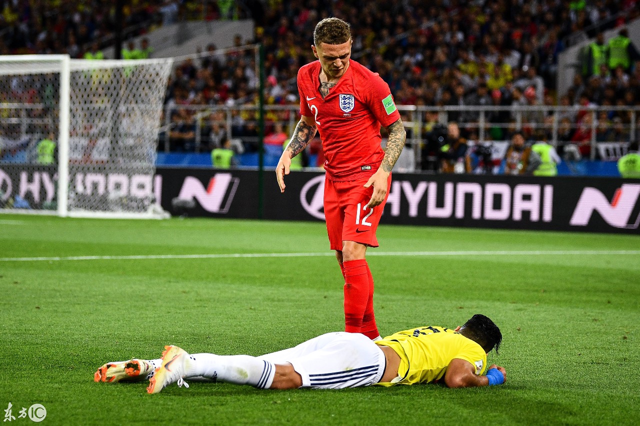 英格兰队翻盘瑞典队，林高远统治全场