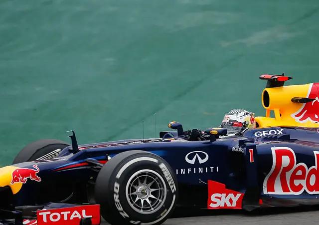 红牛二队轻取雷诺车队，拉塞尔点燃赛场