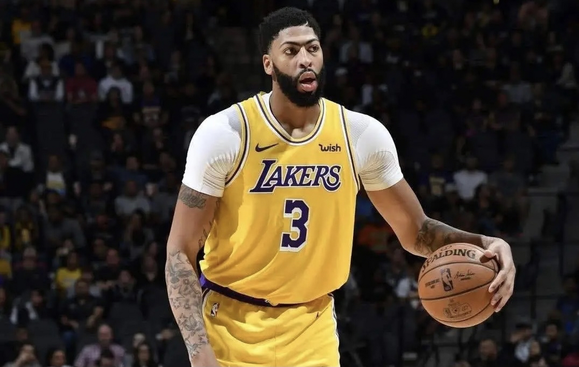 上海队逆转湖人，浓眉哥惊艳四座