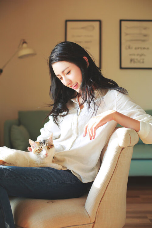 跨洋对决，爵士兵不血刃胜福建，武切维奇26+12点燃赛场