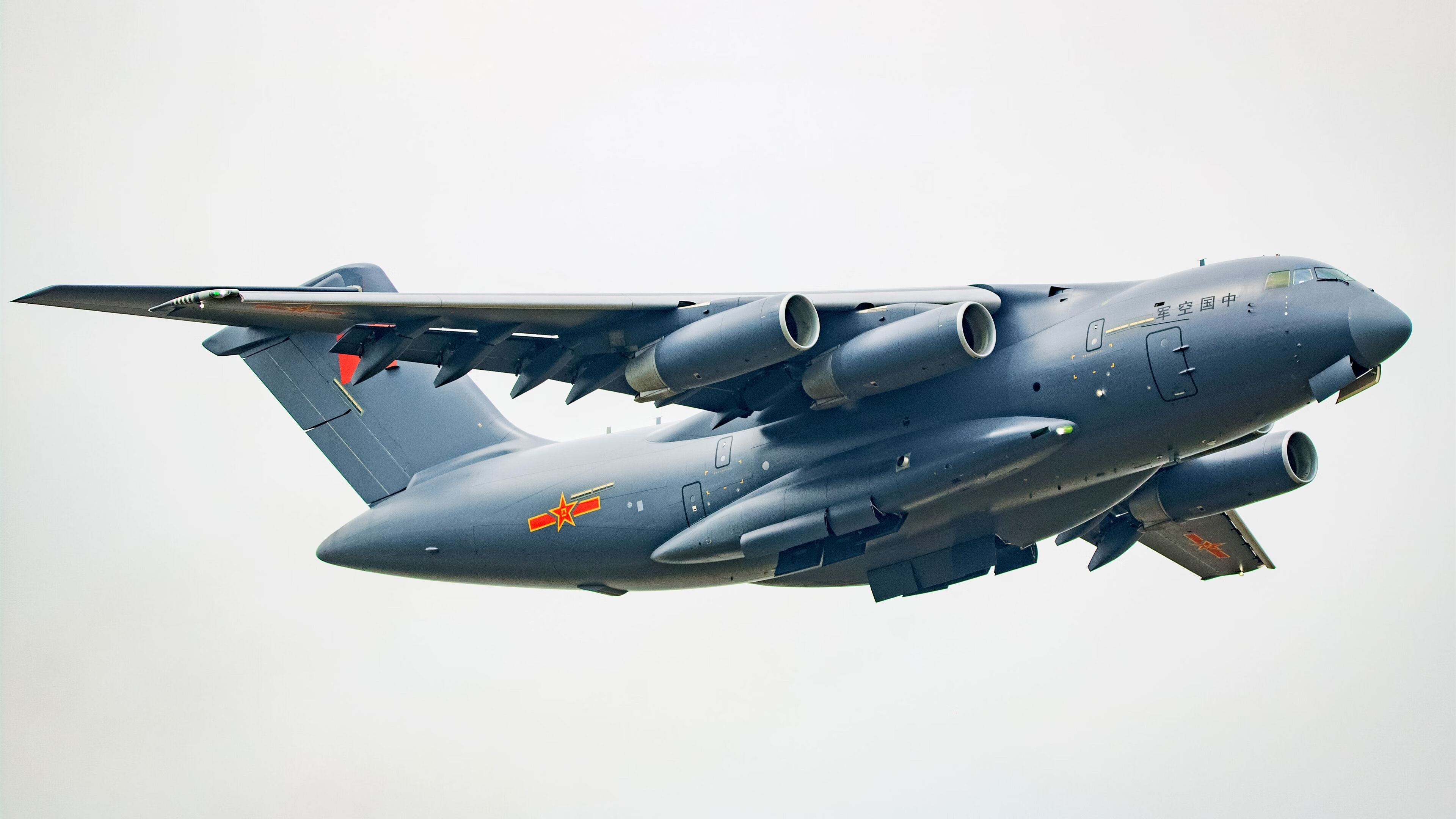 夜航的灯塔,戈贝尔在静默中点亮森林狼的季后赛航道