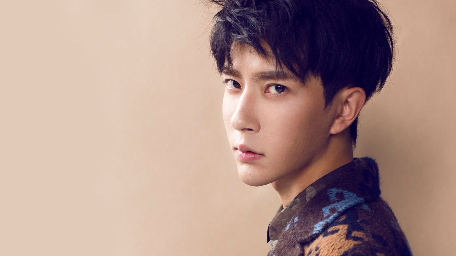 绿茵场上的征服者,从佩德里的致命优雅到佛罗伦萨的远征史诗