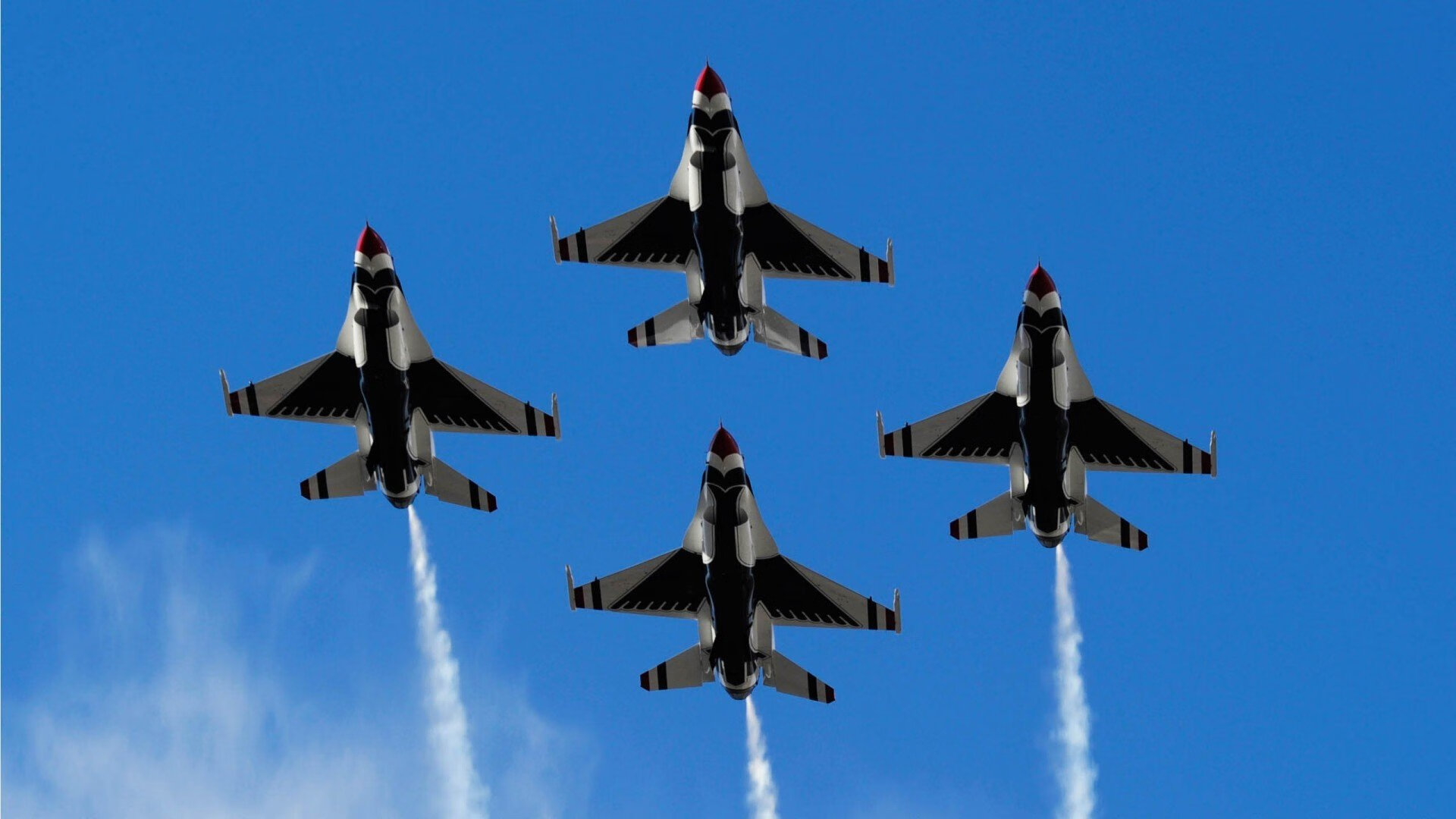 阿圭罗的致胜来电，当英超奇迹在F1围场重演