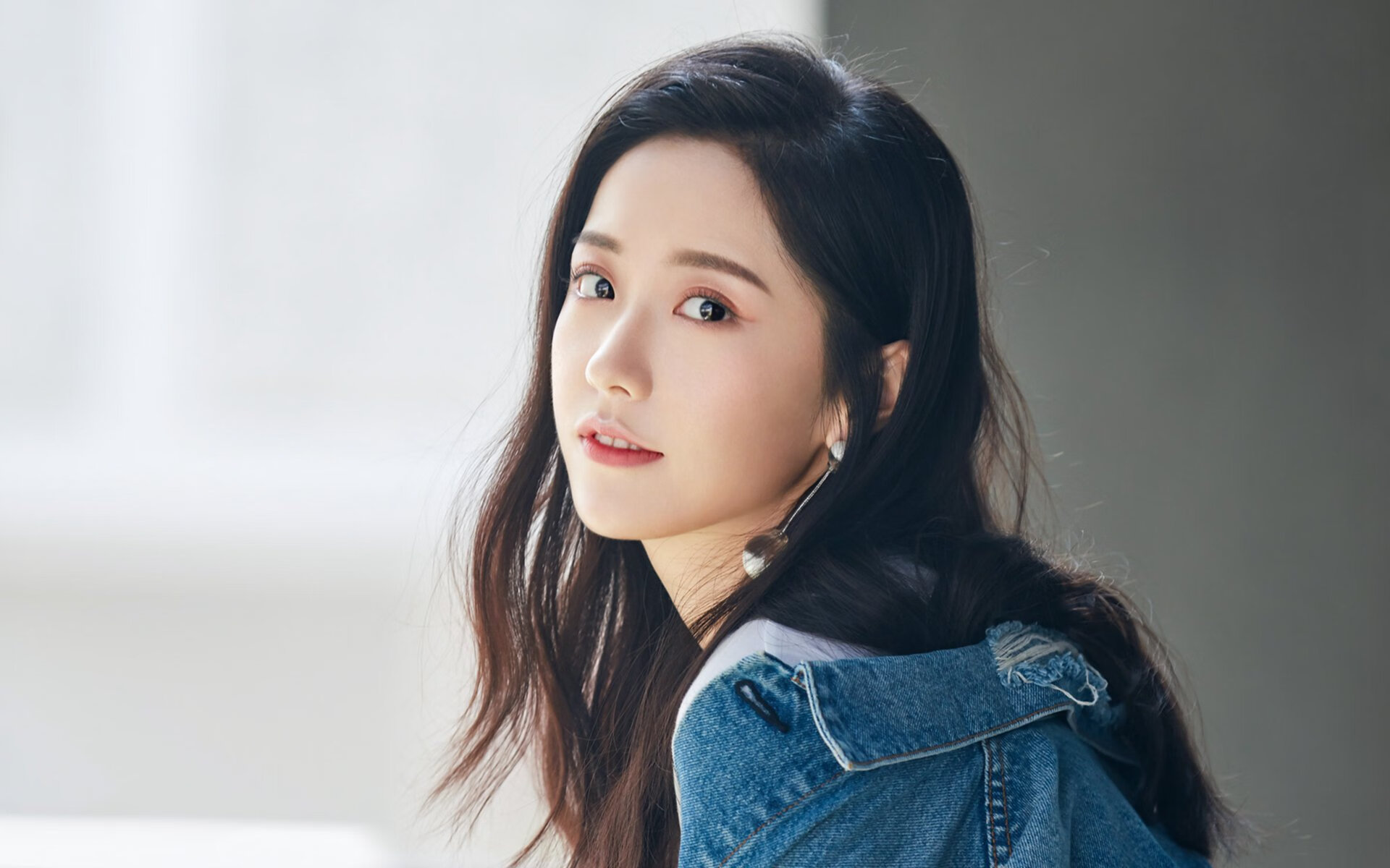 蓝武士的齿轮战，日本碾压匈牙利背后的精密美学，萨内与替补奇兵改写C组命运